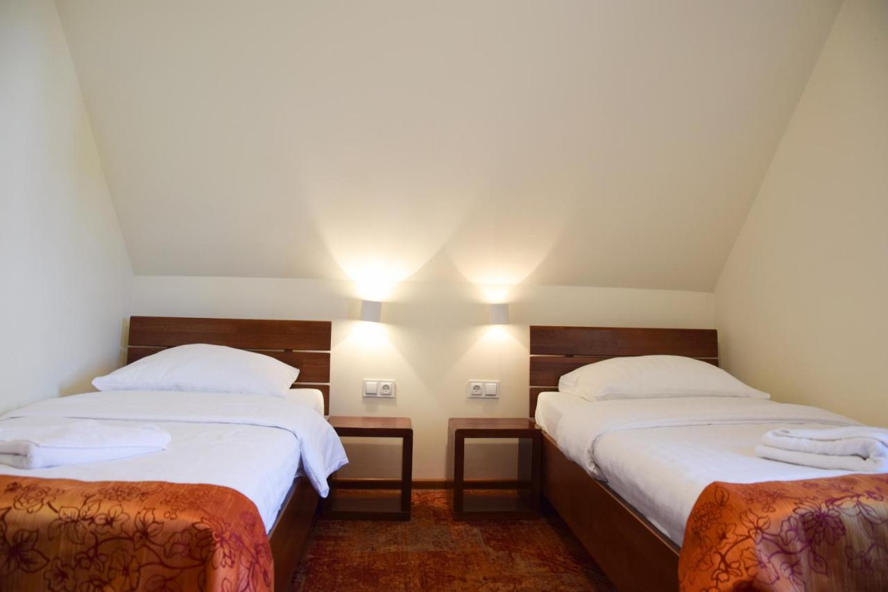 Hotel Stara Kuznia Mazurska Węgorzewo Esterno foto