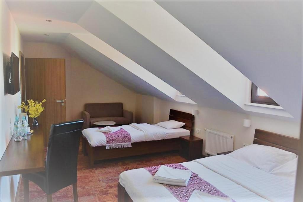 Hotel Stara Kuznia Mazurska Węgorzewo Esterno foto